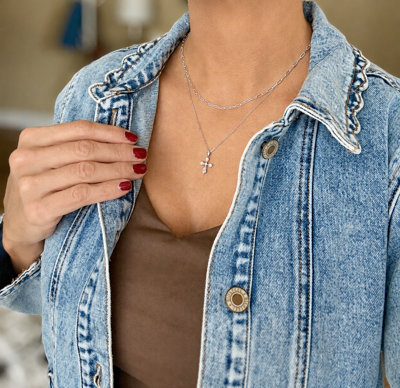 paperclip necklace mary
