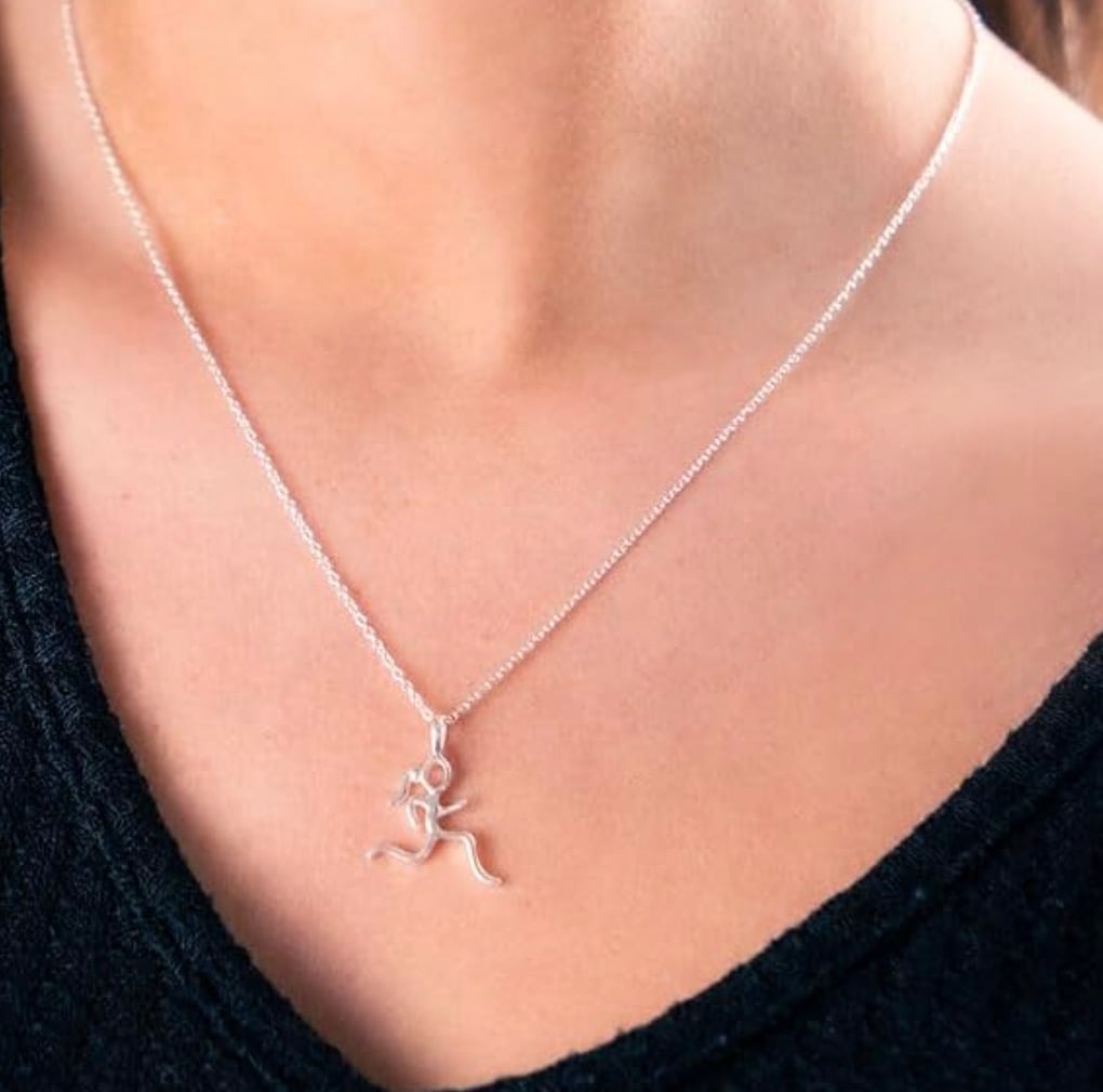 runner necklace runner necklace