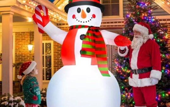 snowman inflatable (1)