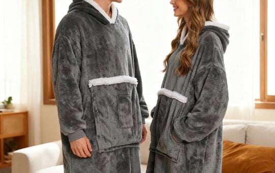 Bupekbee Wearable Blanket Hoodie