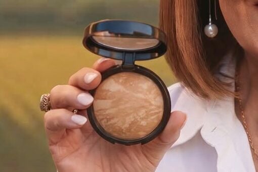 Laura Geller Foundation