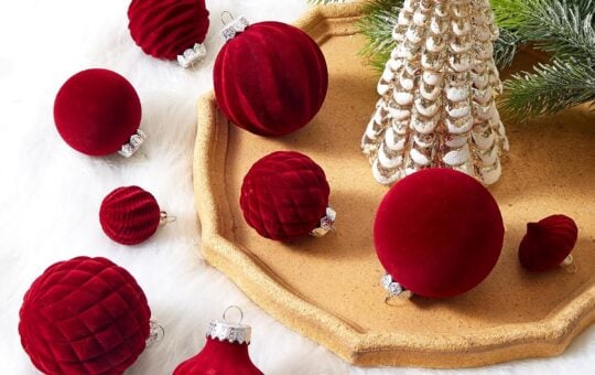 Wironlst Velvet Ornaments for Christmas Tree, 4 Style Flocked Matte Velvet Christmas Ball Ornaments, Shatterproof Decor for Xmas Tree Wedding Holiday Party Home