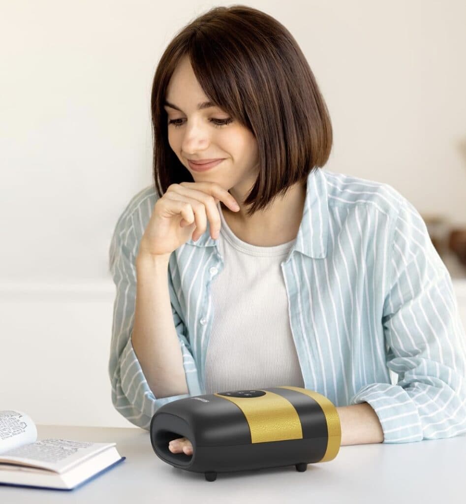hand massager with heat and compression black gold cincom