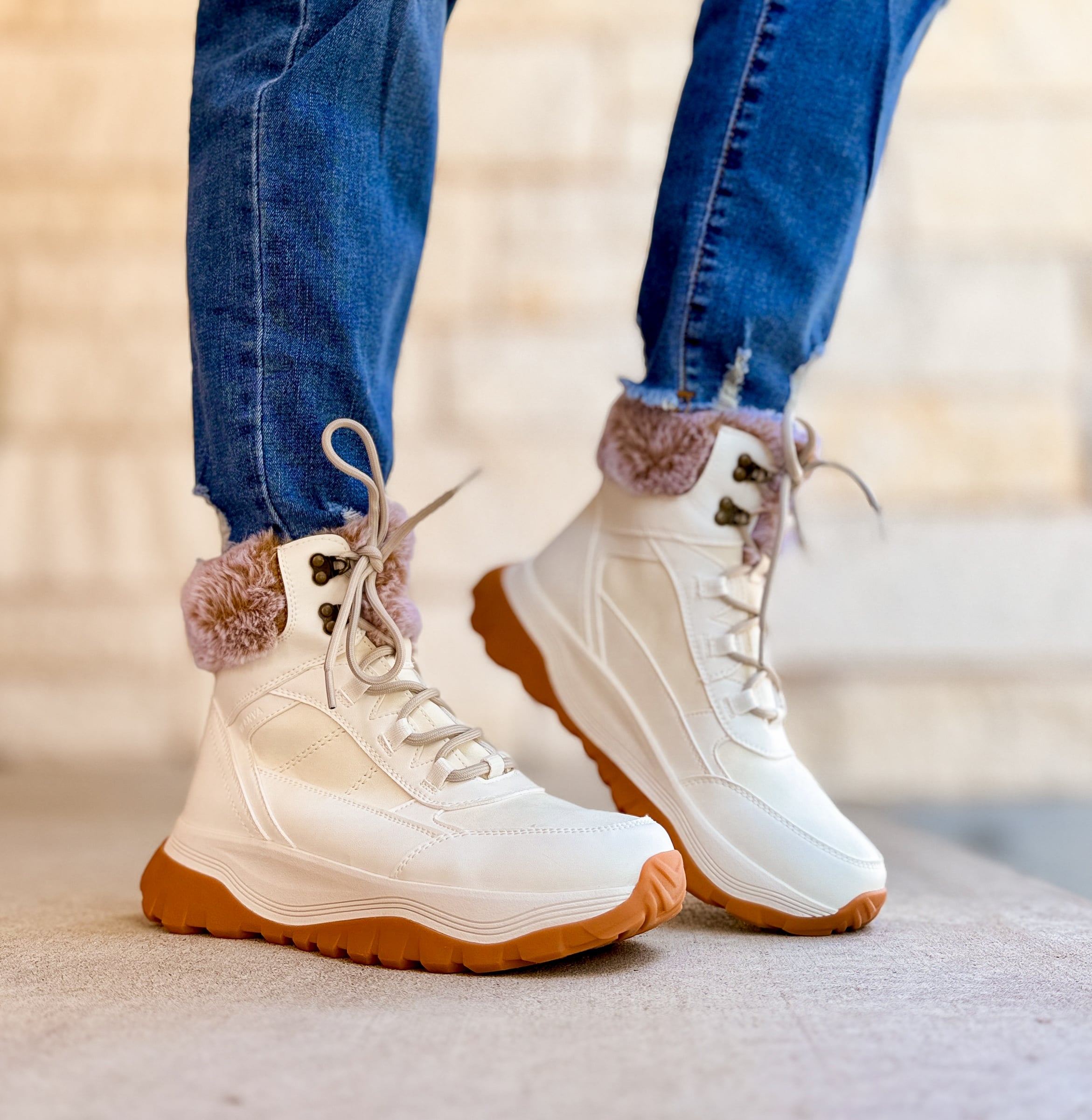 mary snow boots