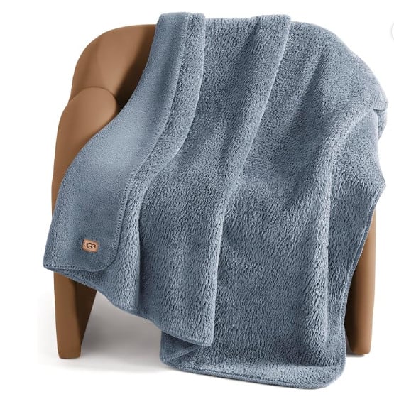 ugg whtiecap