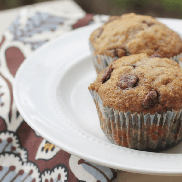 easy-muffin-recipe-banana-chocolate-chip